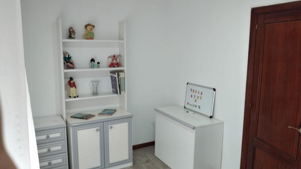 Piso En Centro Urbano De Puentedeume Con Terraza公寓 外观 照片